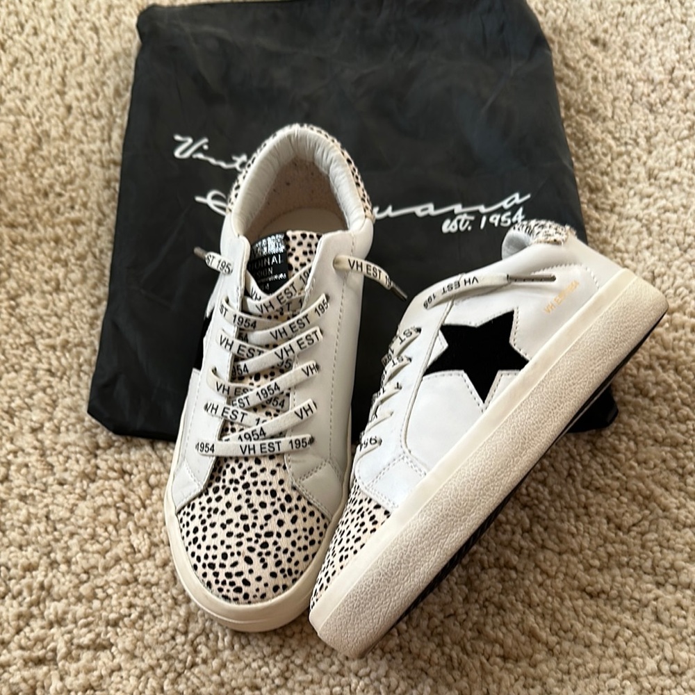 Vintage Havana Black and White Leopard Print Sneakers